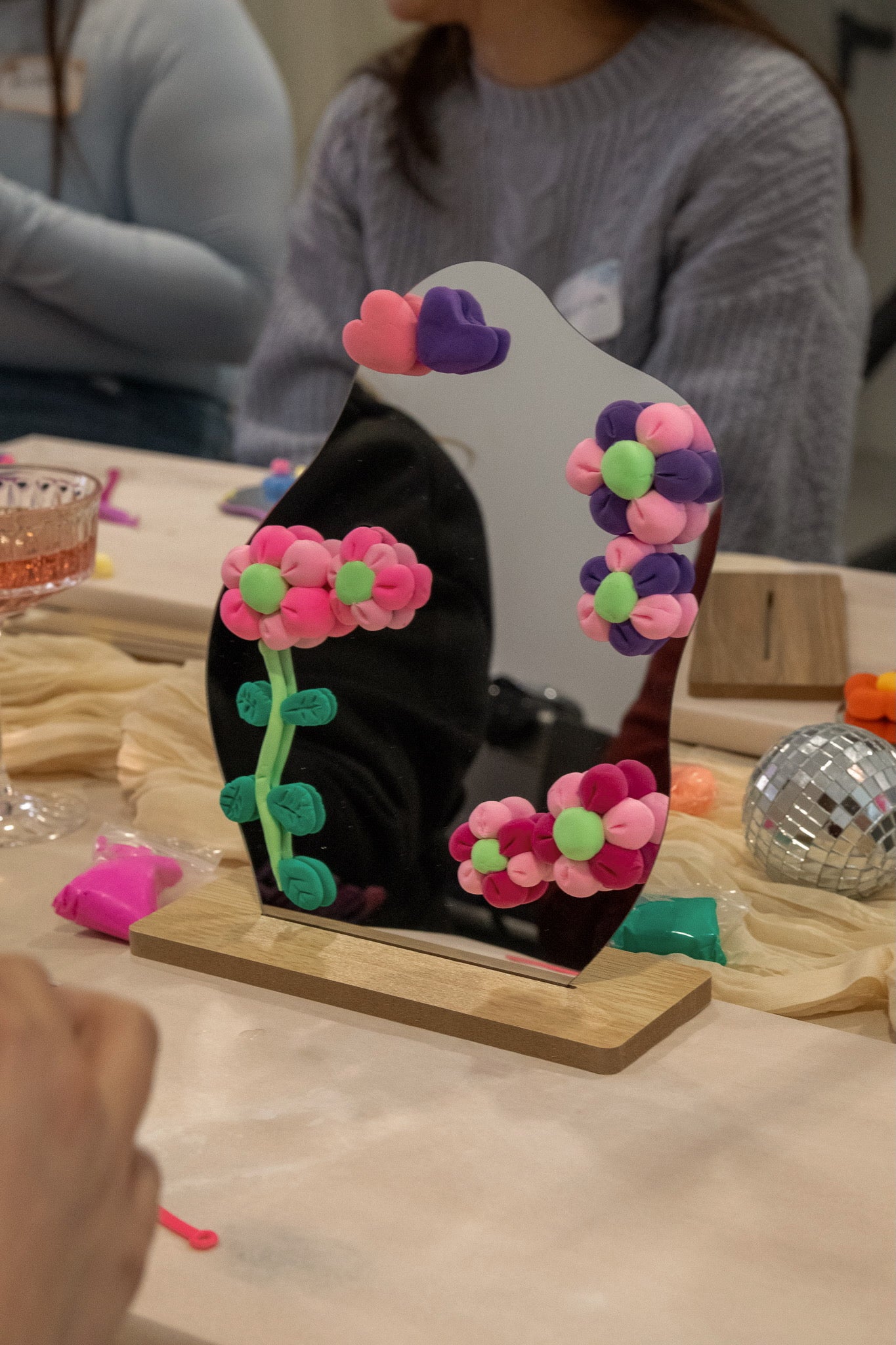 Mindful crafting at Moychay Tea Club Amsterdam